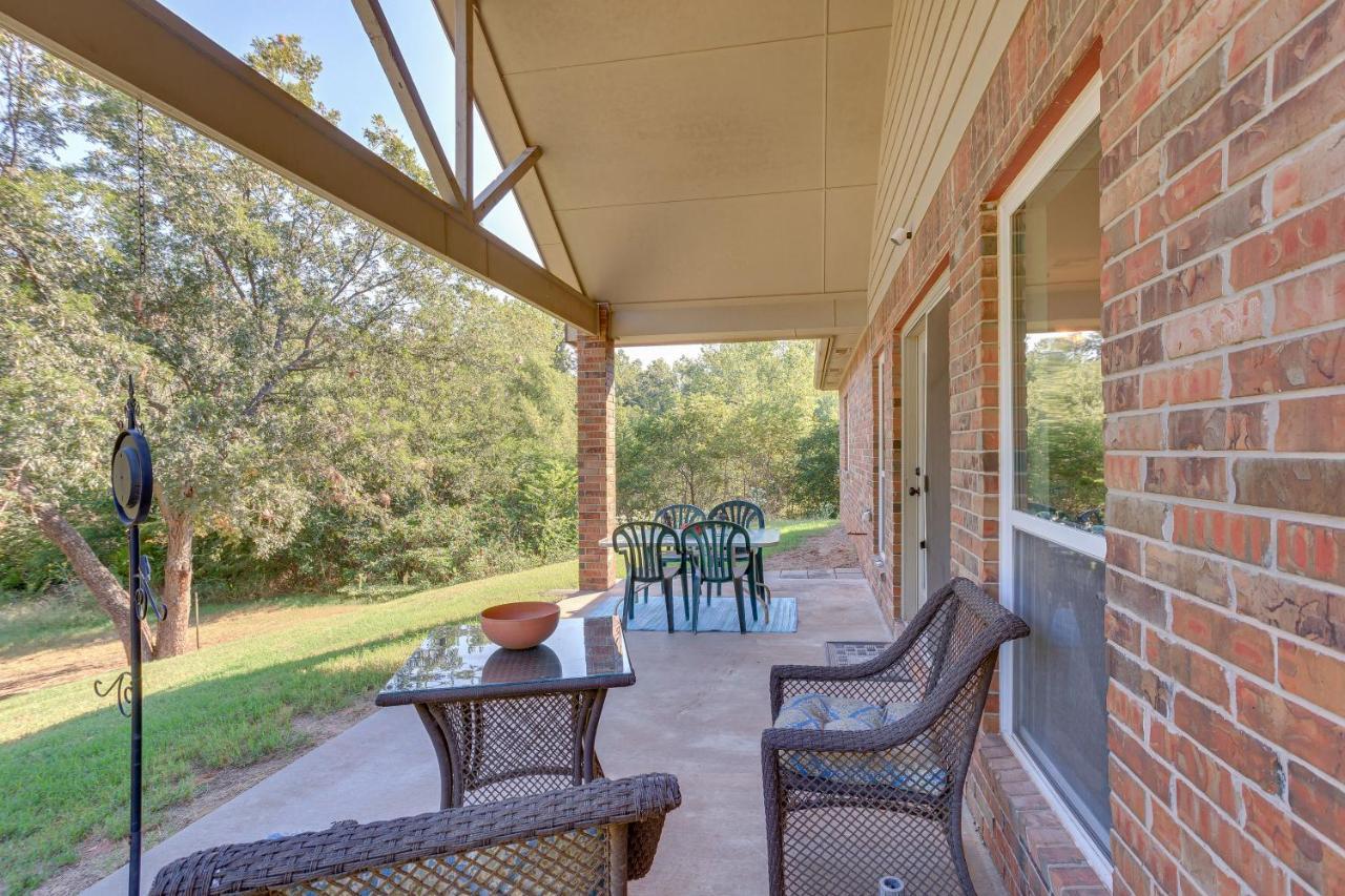 Quaint Noble Home 6 Mi To University Of Oklahoma! Norman Buitenkant foto
